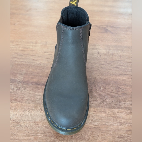 GUC Dr. Martens Dark Brown Chelsea Boots with Side Zip - Picture 6 of 13